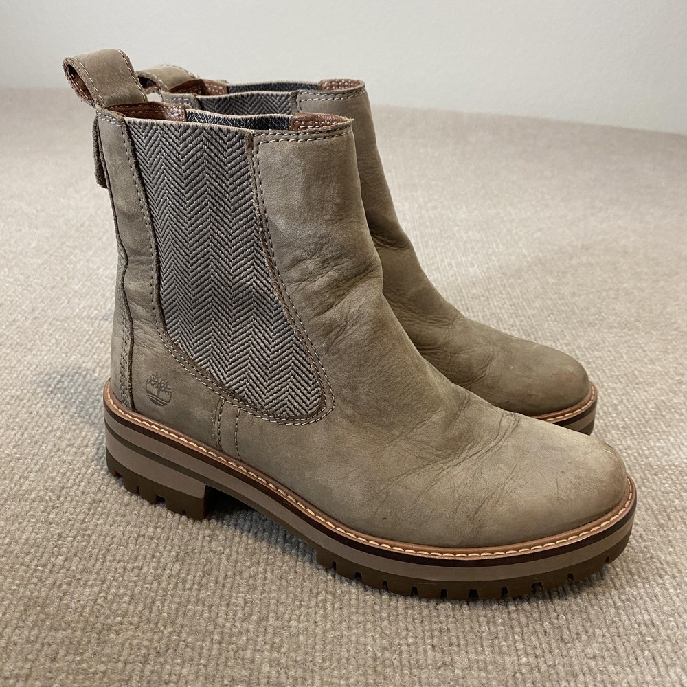 Timberland Chelsea Boots Womens Size 7.5 Tan Nubuck Ankle Lug Sole A1RRK